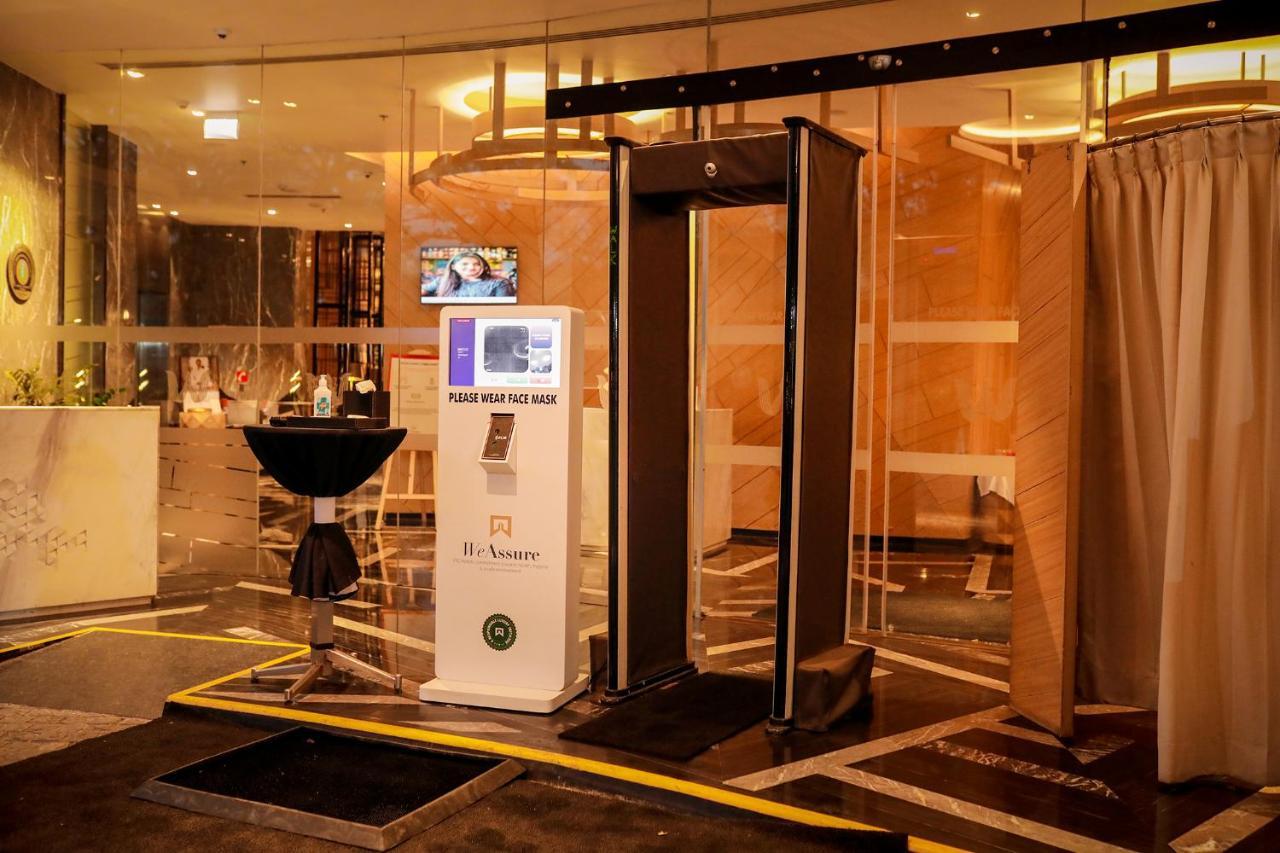 Welcomhotel By Itc Hotels, Racecourse, Κοϊμπατόρε Εξωτερικό φωτογραφία A disinfection door at a hotel